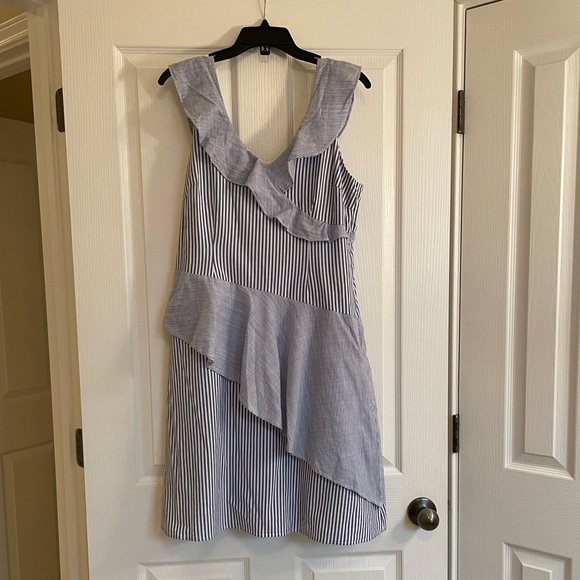 COLLECTIVE CONCEPTS Sleeveless Blue and White Striped Dress with Ruffles - Picture 3 of 15